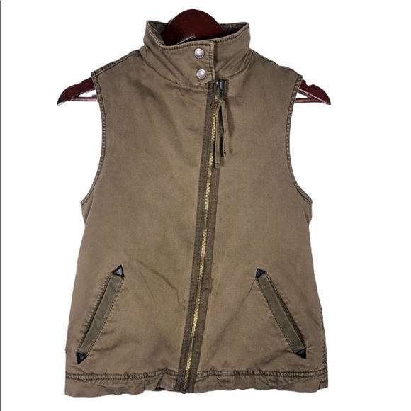 Anthropologie Jackets & Blazers - ANTHROPOLOGIE Marrakech Sherpa Lined Vest